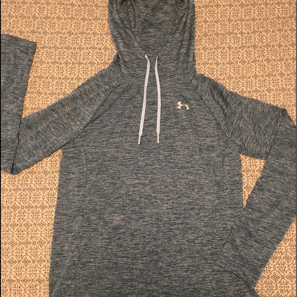 Blue under armor long sleeve hooded shirt